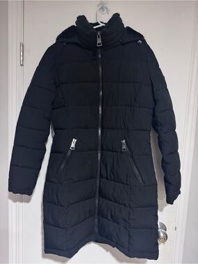 Andrew Marc Black Long Quilted Puffer Coat with Hood, Super warm - great shape.